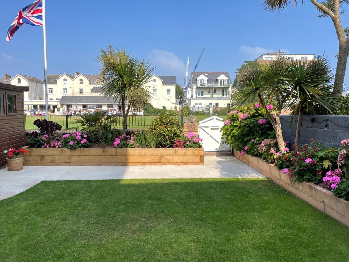 Bedford Holiday Apartments Пейнтон Экстерьер фото